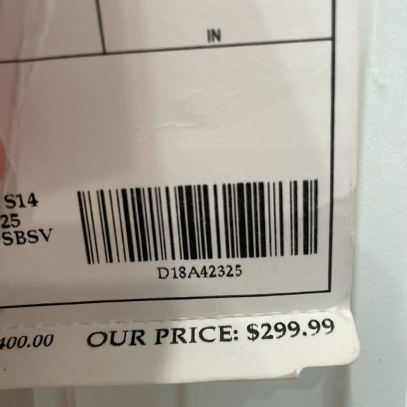 Calvin Klein NWT linen and rayon camel color blazer in size 42L - Picture 8 of 8